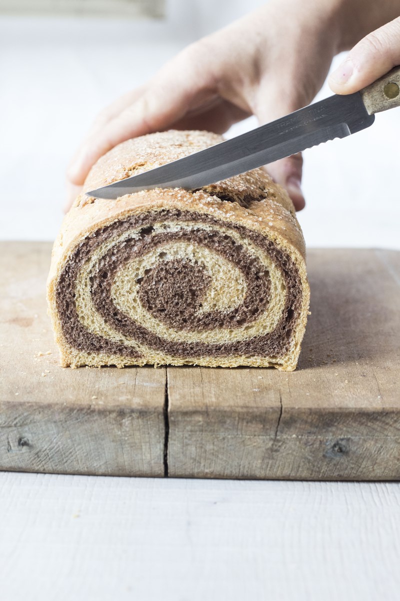 pan brioche bicolore alla zucca e cacao