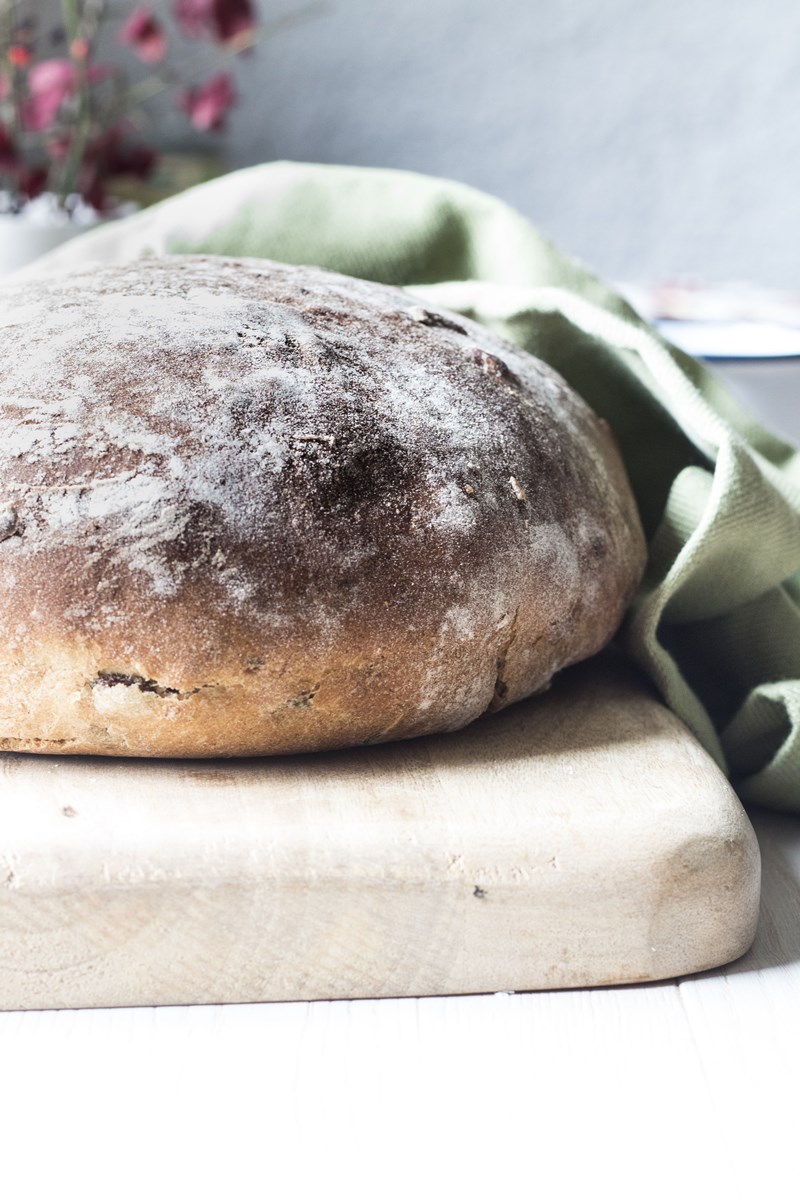 pane uvetta e fichi