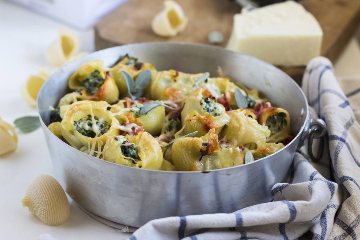 Ricetta Conchiglioni Ricotta e Spinaci | The green pantry