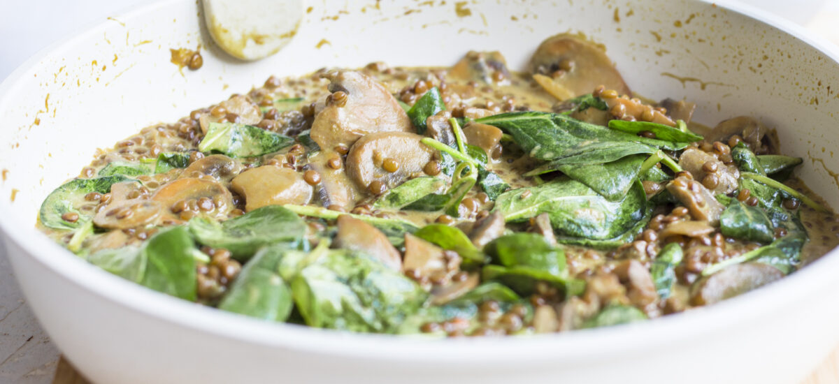 Curry di funghi e lenticchie, facile e veloce da preparare